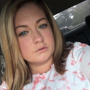 Meet your Posher, Kacy